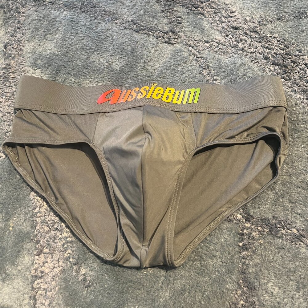 AussieBum Briefs: Fits Medium